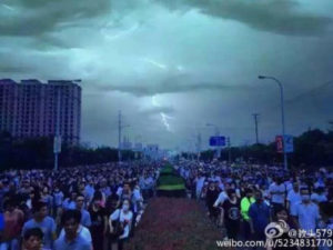 29 June 2015: A ‘mass incident’ in Jinshan district, Shanghai. Thousands of protestors gathered to protest against the construction of a chemical plant Photo: Twitter