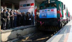The first Chinese train reaches Tehran Image: img0.imgtn.bdimg.com